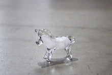 画像をギャラリービューアに読み込む, 干支の置物 午(うま)白馬