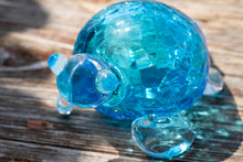 画像をギャラリービューアに読み込む, ウミガメの置物 親ガメ