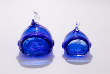 画像をギャラリービューアに読み込む, ジンベエザメの置物