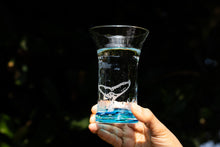 画像をギャラリービューアに読み込む, オキナワオーシャン ビアグラス ホエールテール