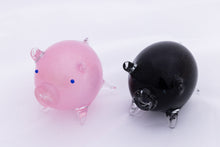 画像をギャラリービューアに読み込む, ブタの置物