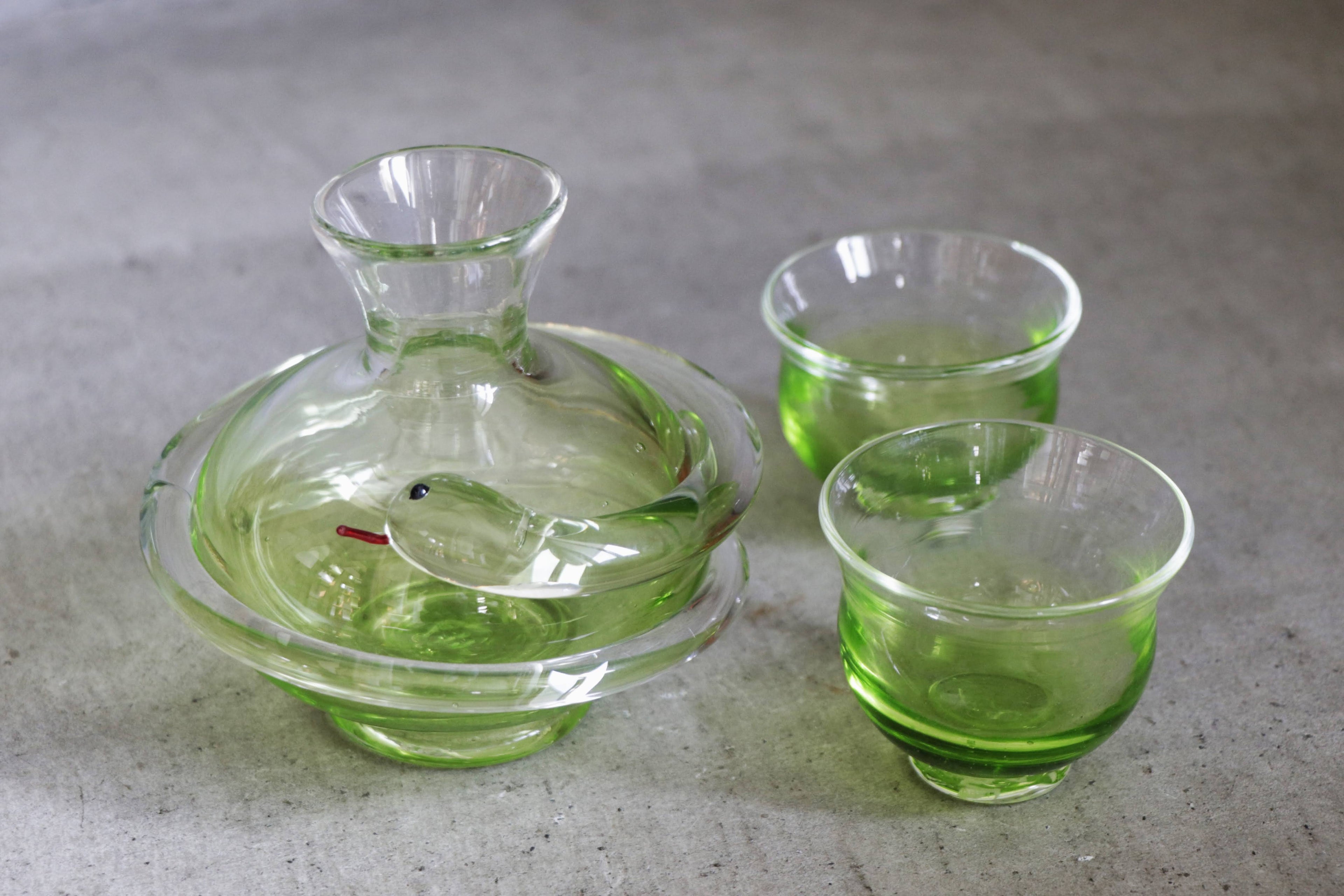 ヘビの酒ボトル / 琉球ガラス【RYUKYU GLASS WORKS 海風】
