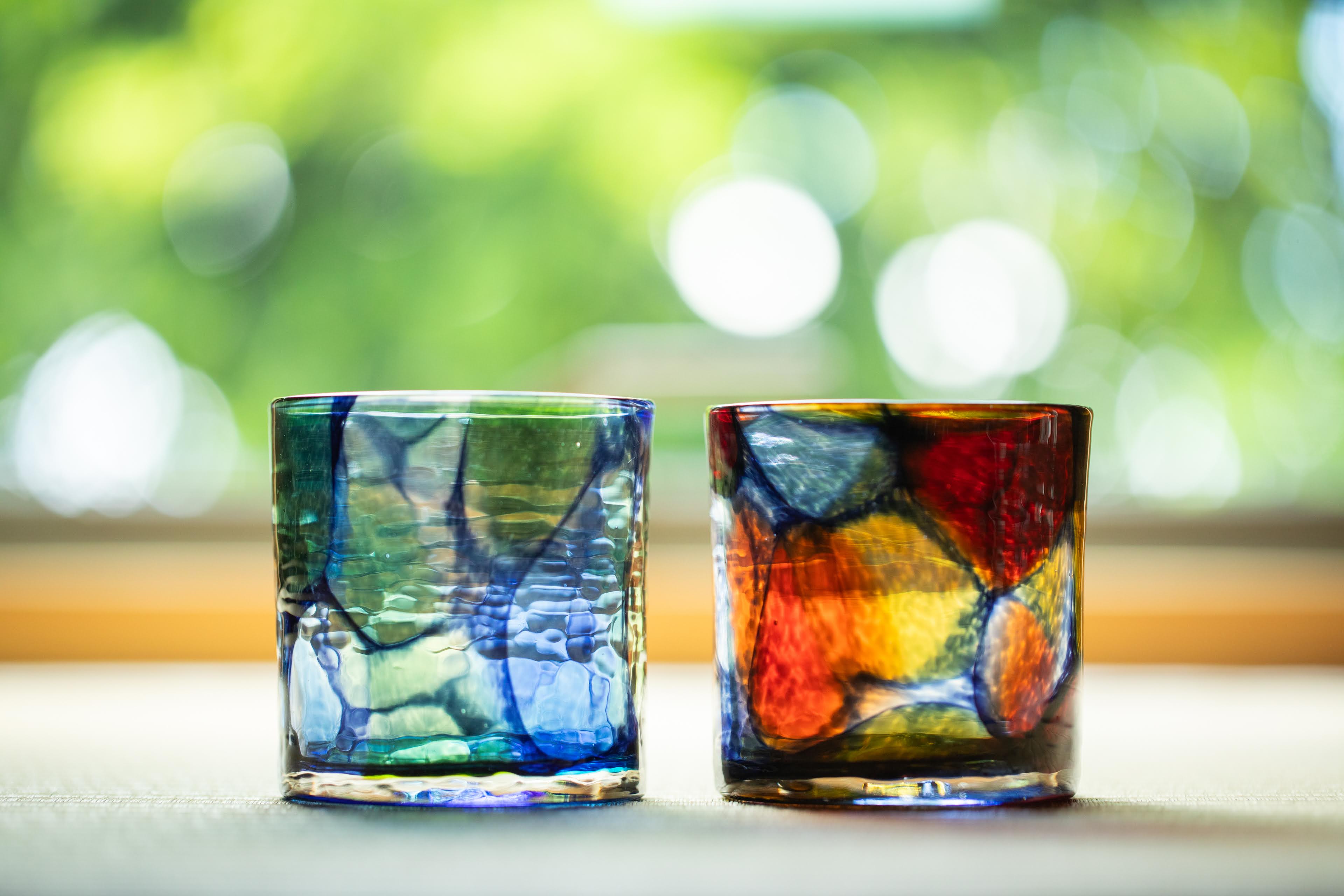 沖縄吹きガラス　青色ガラス果実の装飾木 沖縄吹きガラス 青色ガラス果実の装飾木 森のガラス館｜沖縄らしい