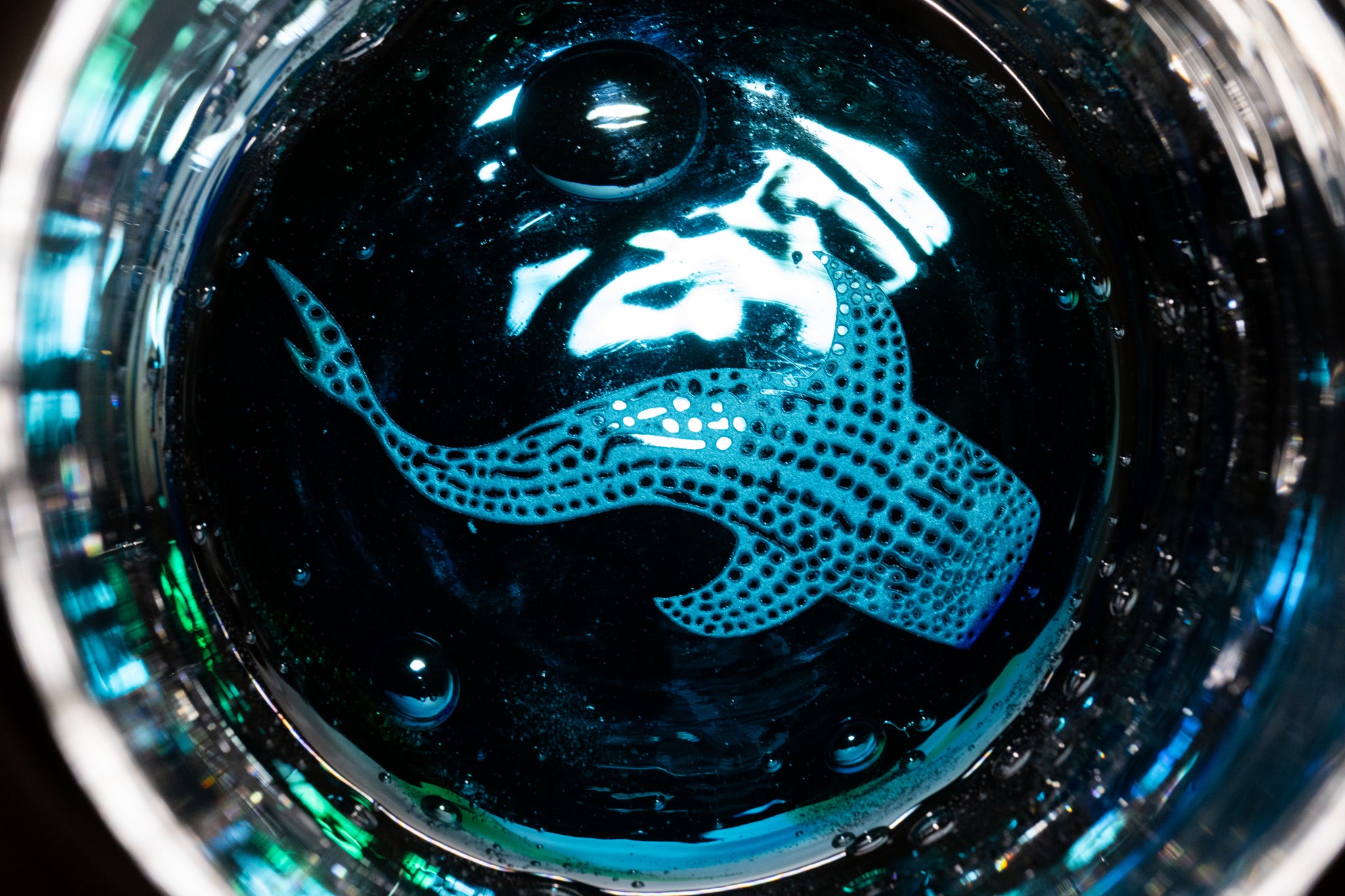 琉球ガラスの海風 ジンベエグラス オキナワオーシャン オンライン