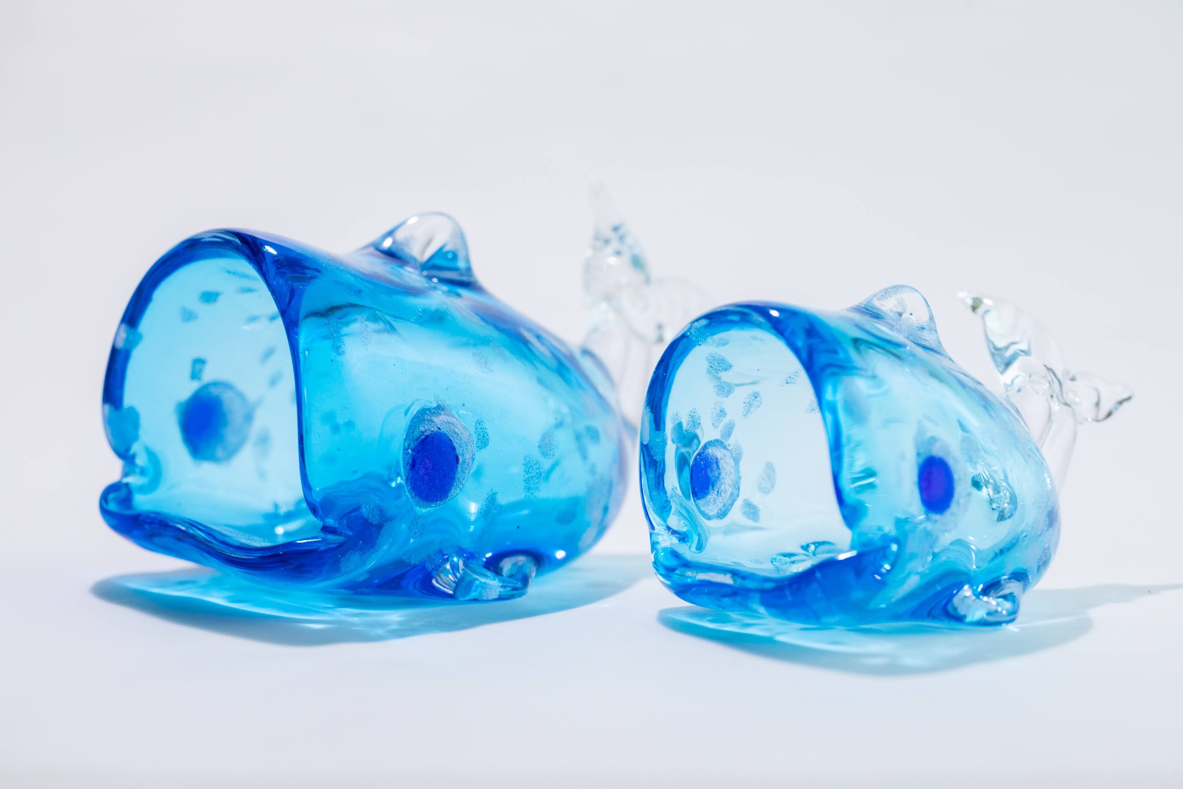 ジンベエザメの置物 (水)