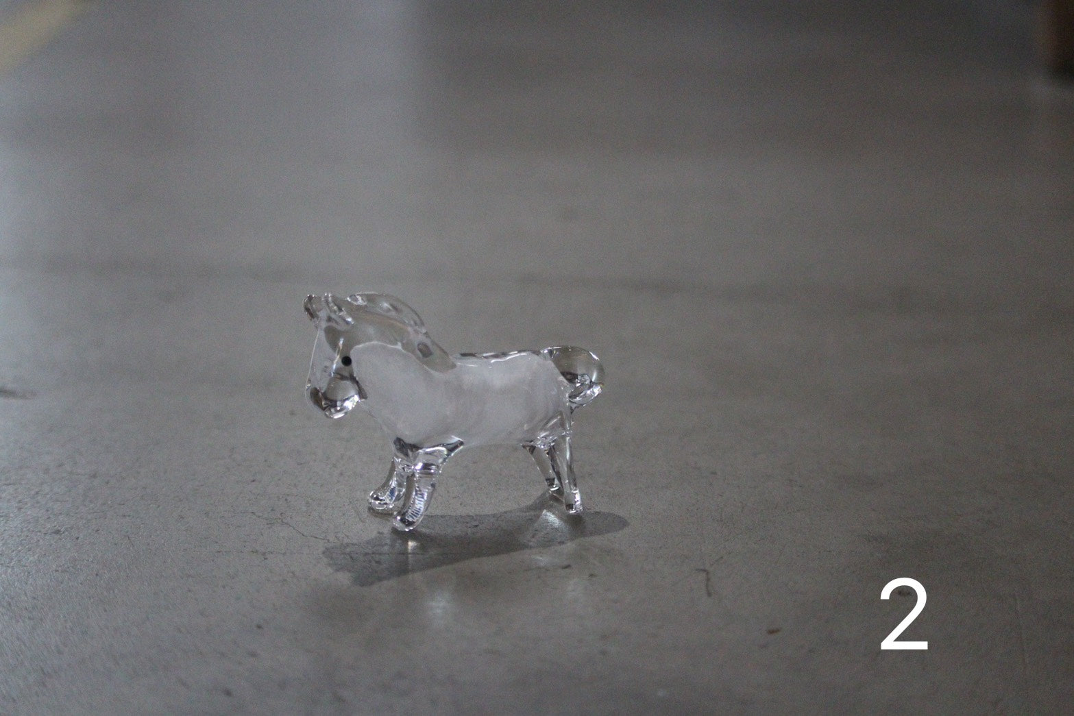 LIULI 琉璃工房 ★ 躍動する吉祥馬のガラス彫刻 ★立身出世 開運 事業成功 LIULI 琉璃工房 ☆ 躍動する吉祥馬のガラス彫刻 ☆立身出世 開運 事業