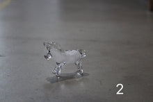 画像をギャラリービューアに読み込む, 干支の置物  午（うま）白馬
