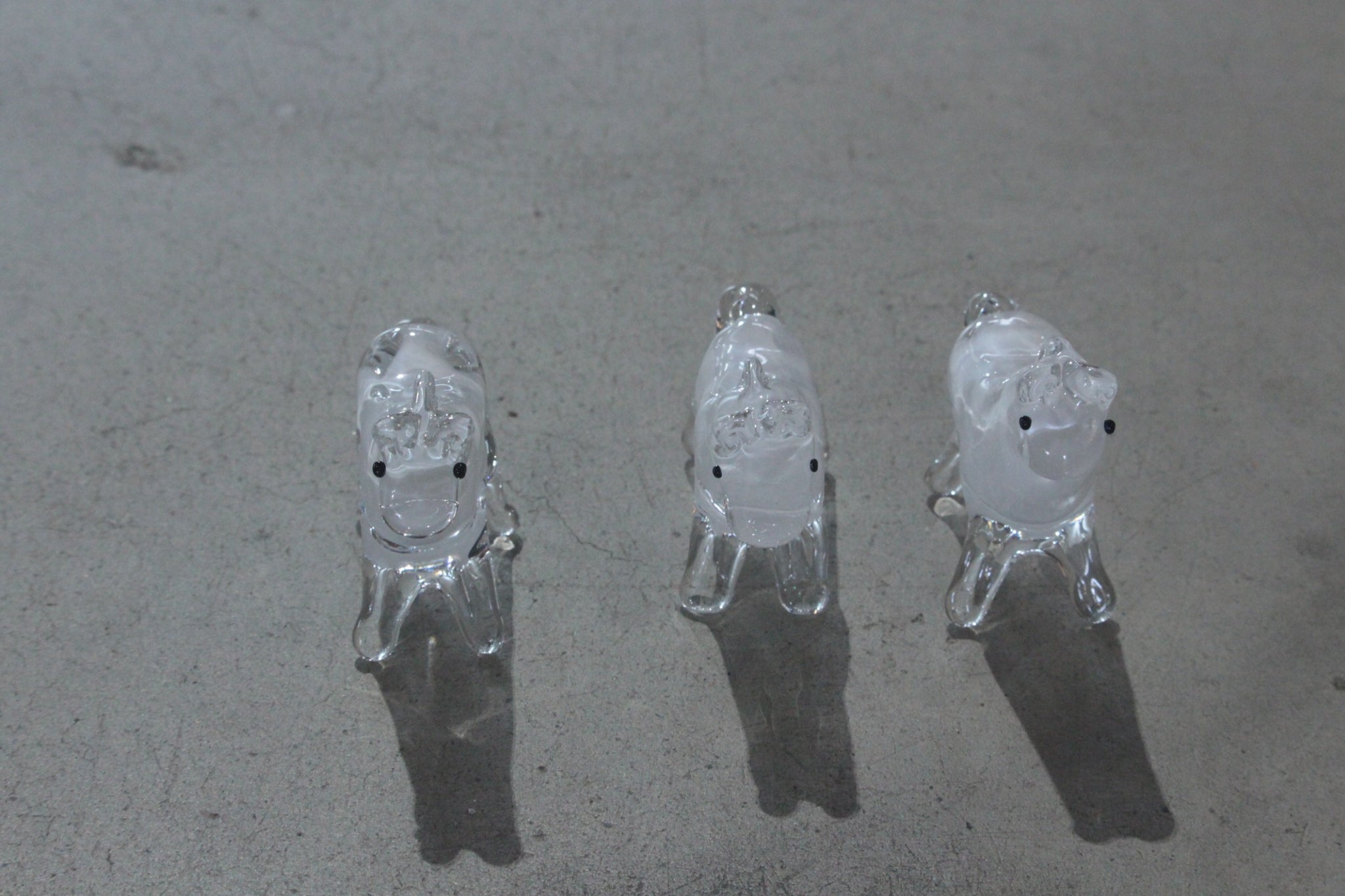 干支の置物 午 白馬（うま）琉球ガラスの海風 オンラインストア 人気