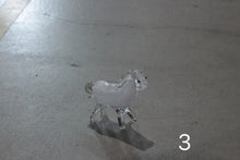 画像をギャラリービューアに読み込む, 干支の置物  午（うま）白馬
