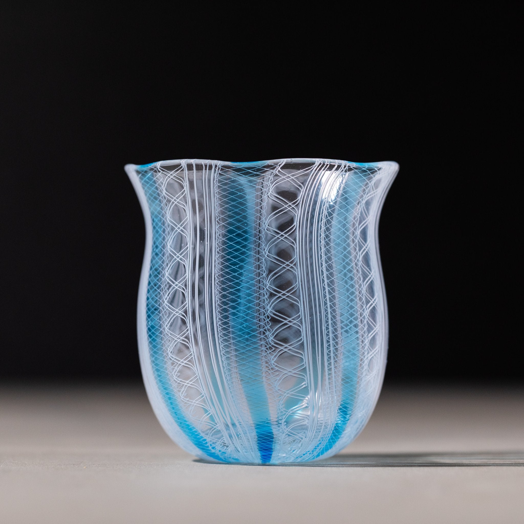 RUSHA Bloom（ブルーム） White×Light Blue