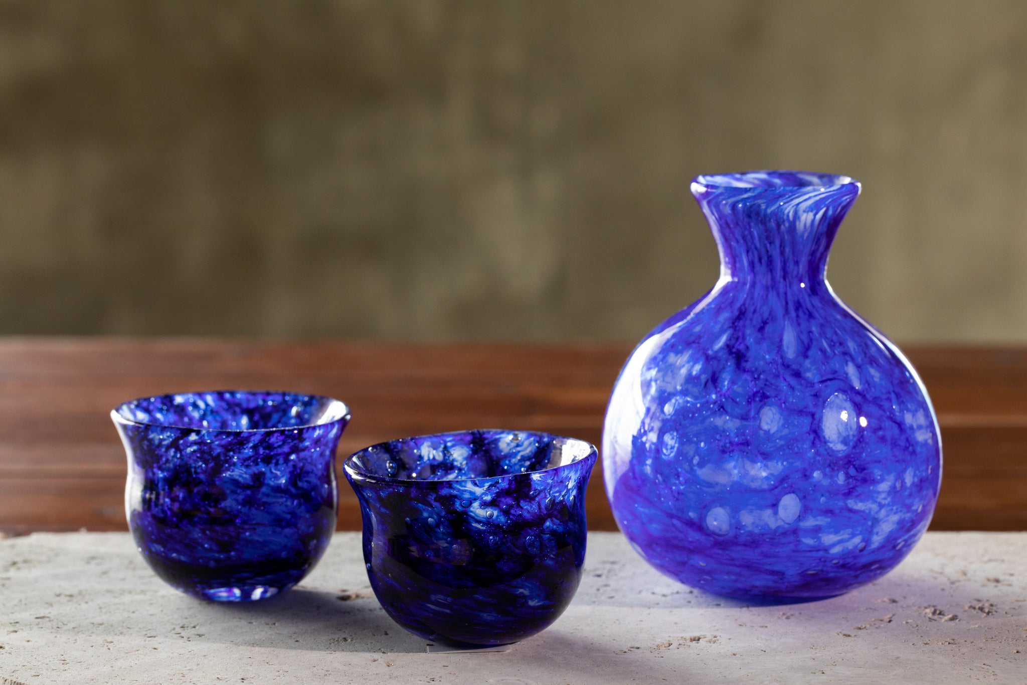 琉球ガラス工芸　花瓶ガラス 3点セット【極美品✨️】 琉球ガラス工芸 花瓶ガラス 3点セット【極美品✨️】 琉球ガラス